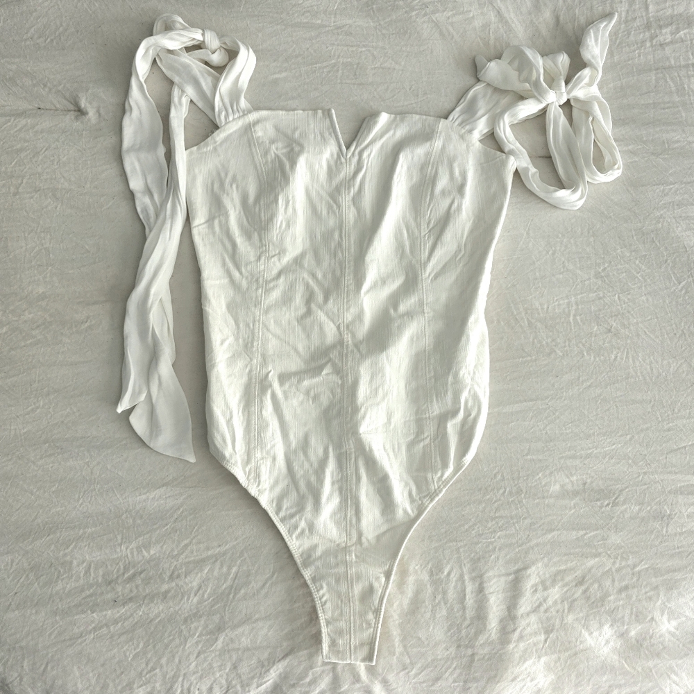 Free People NWOT Lola White Bodysuit L - Picture 4 of 9